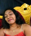 Rencontre Femme Cameroun à douala : Marina, 45 ans